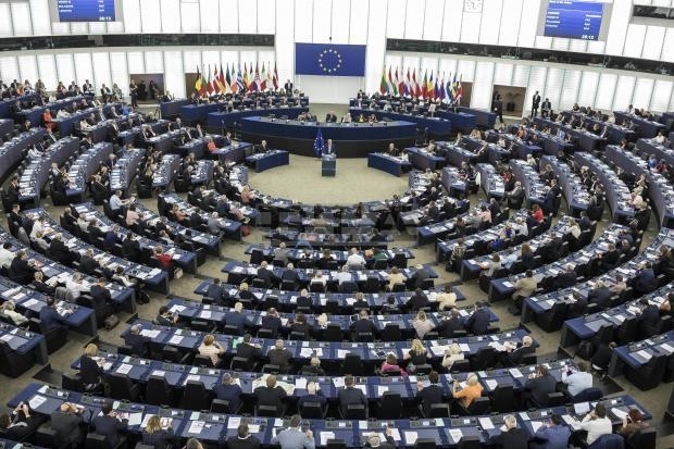 Европейският парламент одобри спорна реформа на правилата за авторските права