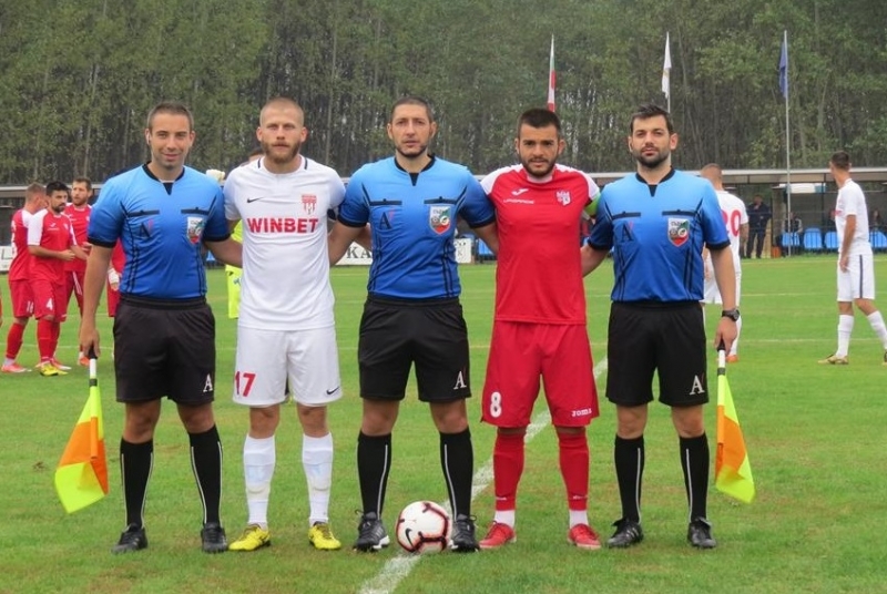 Отборът на Кариана записа класическа победа с 3 0 над Царско