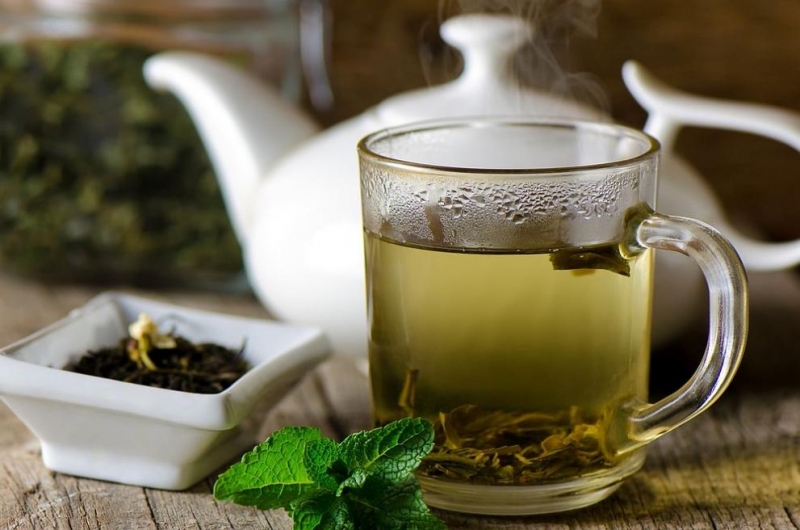 Редовната консумация на зелен чай има благоприятен ефект върху човешкия