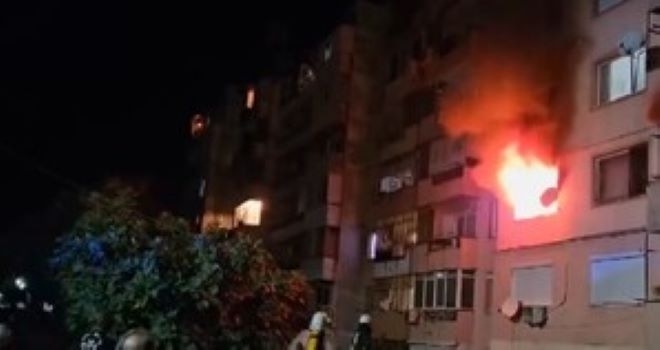 Баба е с изгаряния след пожар в апартамент в Лом