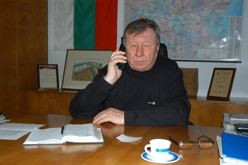 КПКОНПИ уличи вечния кмет на Вълчедръм Иван Барзин в конфликт