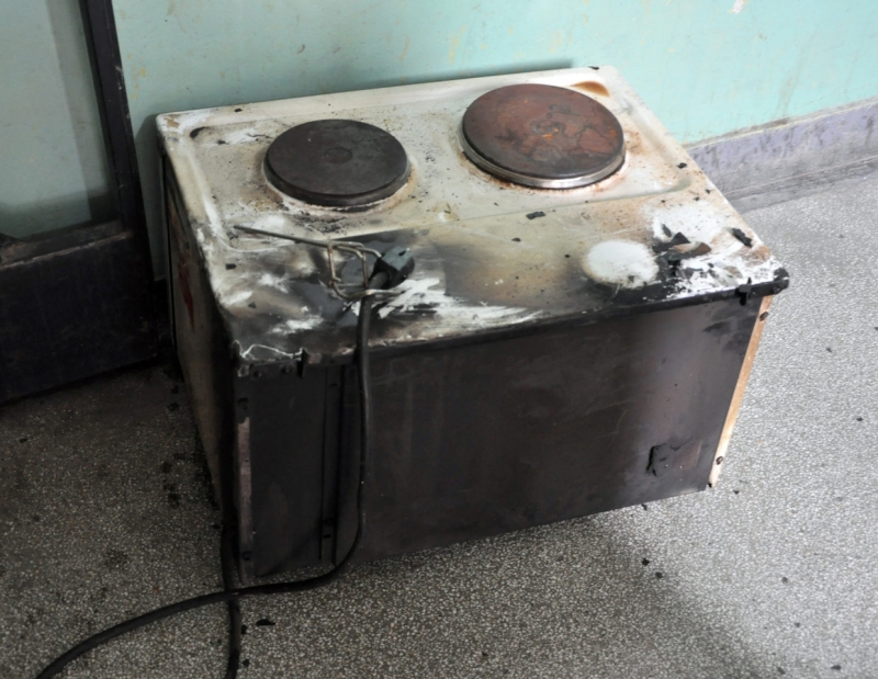 Пожар в частен имот вдигна на крак огнеборците в Лом