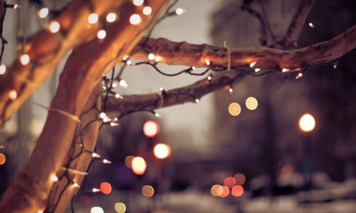 Утре ще се задържи предимно облачно на места в низините