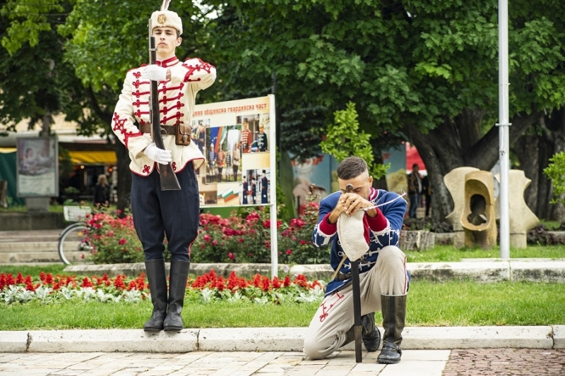 В условията на обявената извънредна епидемична обстановка в страната на