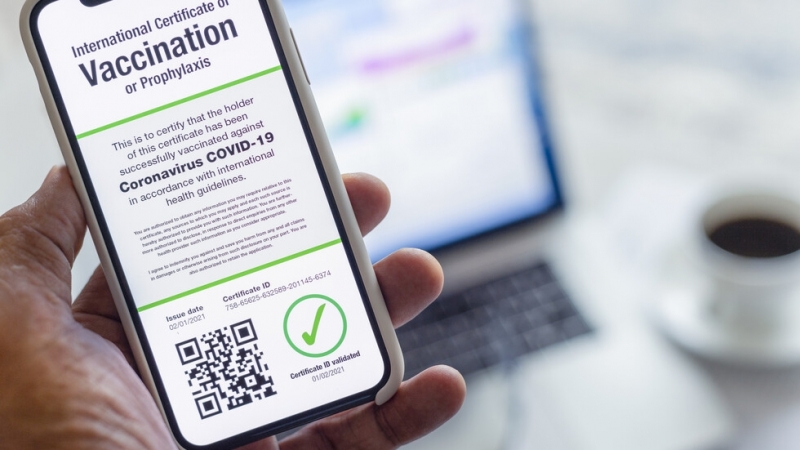 Сертификат за ваксинация преболедуван COVID или отрицателен тест на коронавирус