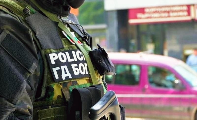 ГДБОП разби престъпна група за отвличане и принуда, действала във Враца и още 3 града