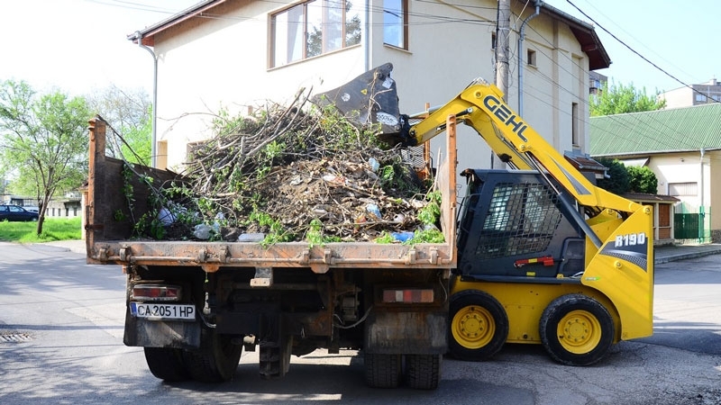 Продължава пролетното почистване на Видин което общината организира традиционно всяка