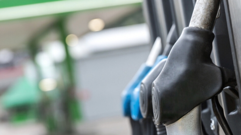 Австрийските власти започват разследване на цените по бензиностанциите в страната