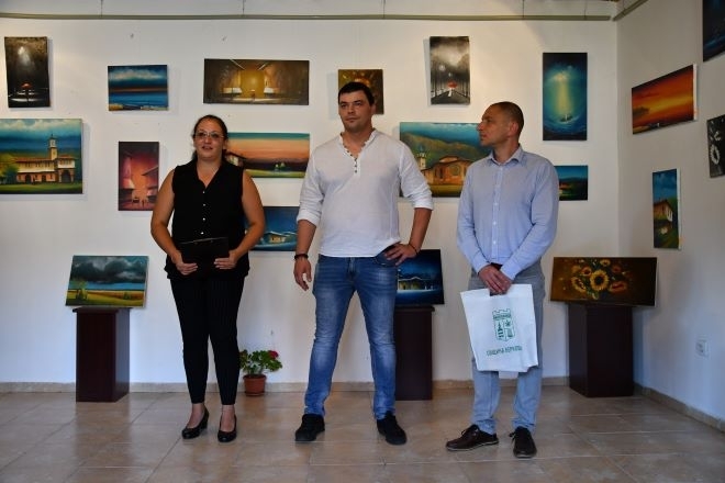 Вчера 05 09 2024 г в изложбената зала на Етнографски музей –