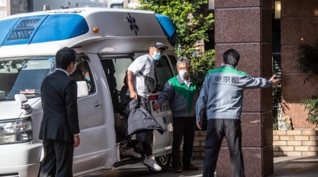 Япония започна да настанява в хотели хора дали положителни проби