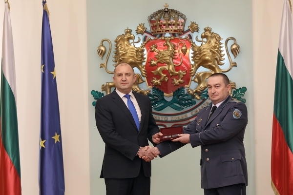 Президентът Румен Радев назначи полковник Христо Ганецовски от Борован на длъжността