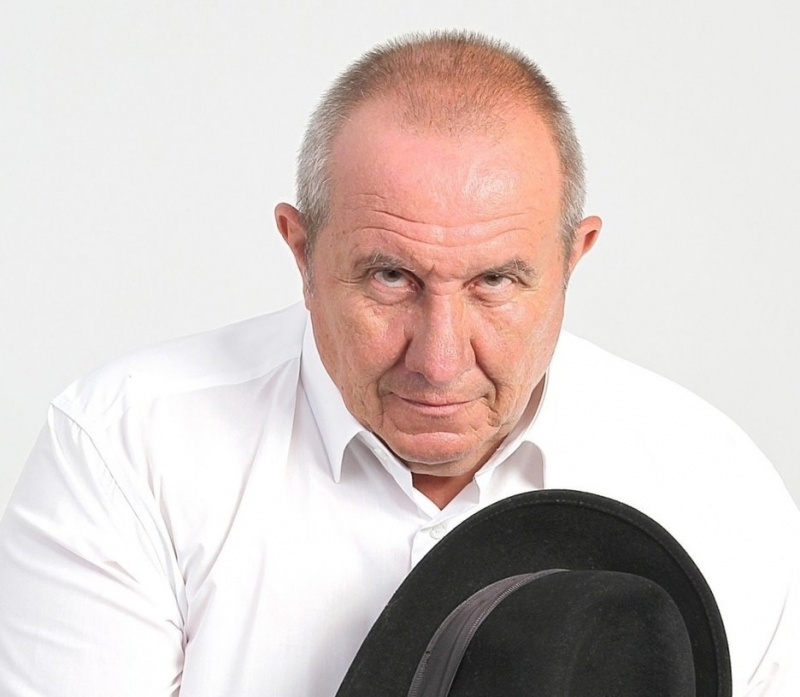 Смях до сълзи! Междузвездното турне „Шкумбата и приятели“ с грандиозен финал във Варна