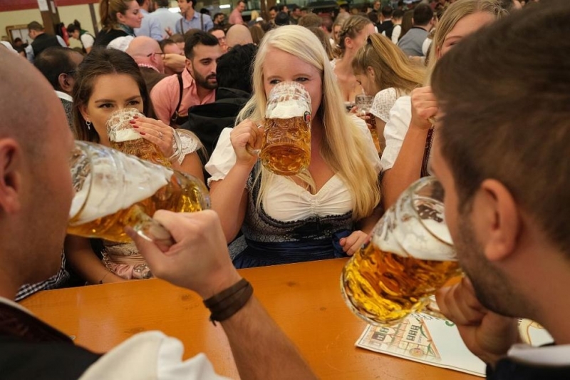 Отправяме поглед към Германия защото само след две седмици започва