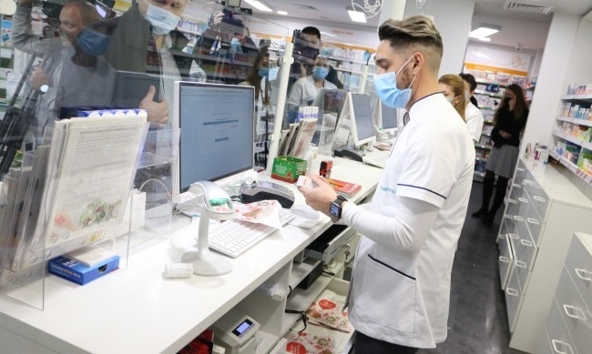 Лекарите ще могат да предписват лекарства по лекарско предписание на