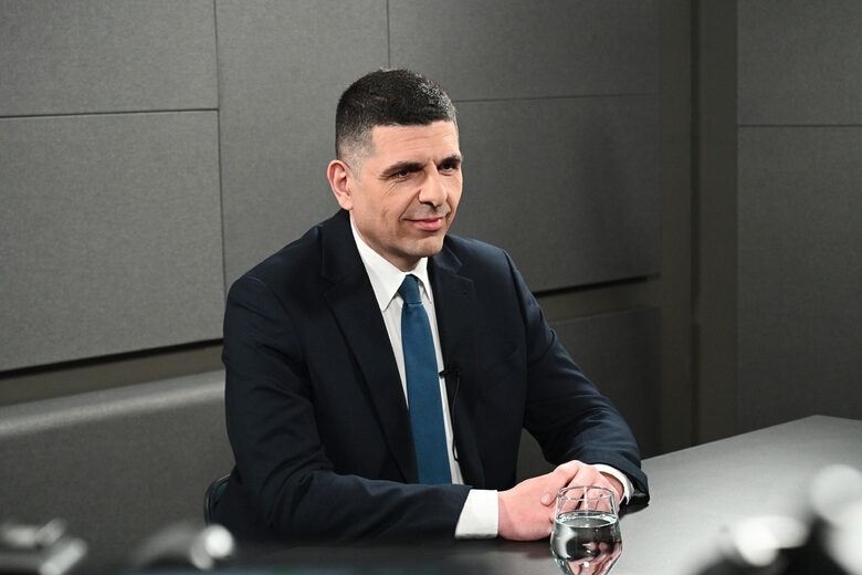 Мъж удари Ивайло Мирчев след спор за неправилно паркиране