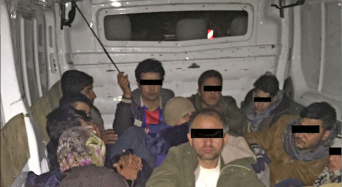 Вчера на пункта за влизане в България пристигнал товарен автомобил