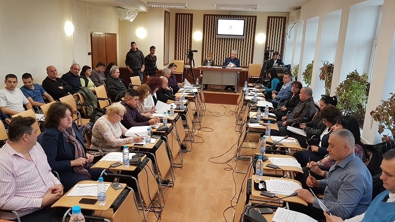 Общинският съвет прие доклада за междинната оценка на Общинския план