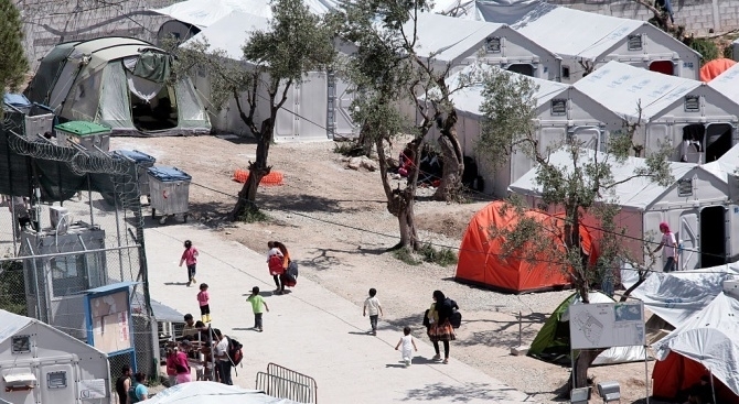 Полицията в Страсбург предприе днес операция за евакуирането на нелегаленлагер