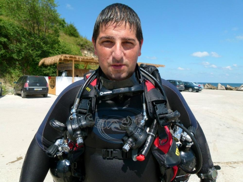 Намериха тялото на водолаза който се удави в река Искър