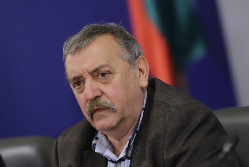 През септември разпространението на вируса в България спадна до едно