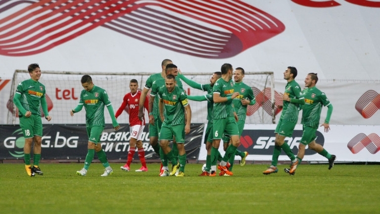 Ботев Враца загуби катастрофално от Етър Велико Търново с 2 4 в