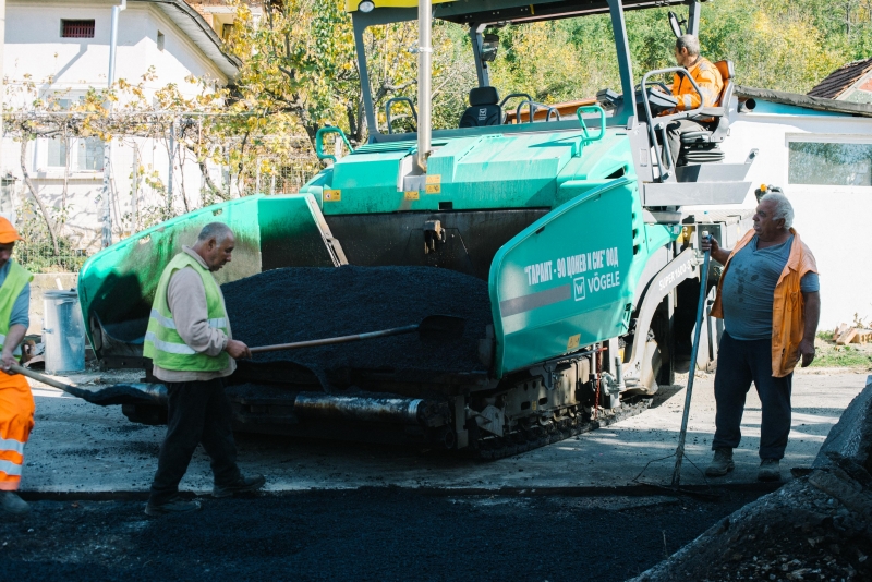 В изпълнение на Програмата за управление на община Мездра за