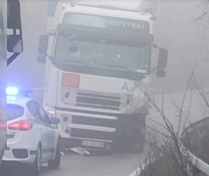 Тежка катастрофа затвори международен път Е 79 между Монтана и Видин