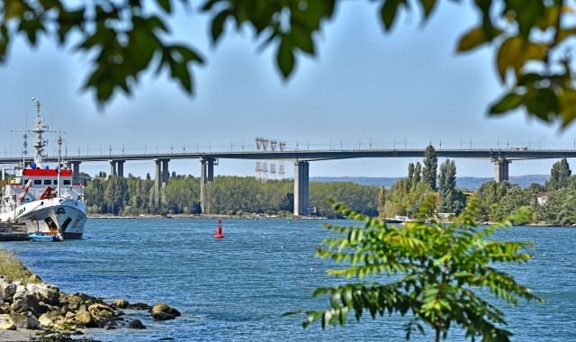 Мъж се самоуби като скочи от Аспаруховия мост във Варна