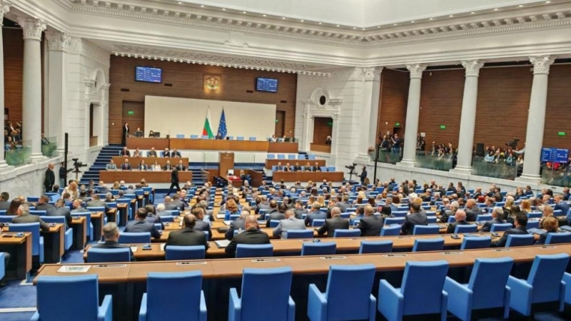Парламентът ще разгледа на второ четене законопроекти срещу необоснованото повишаване