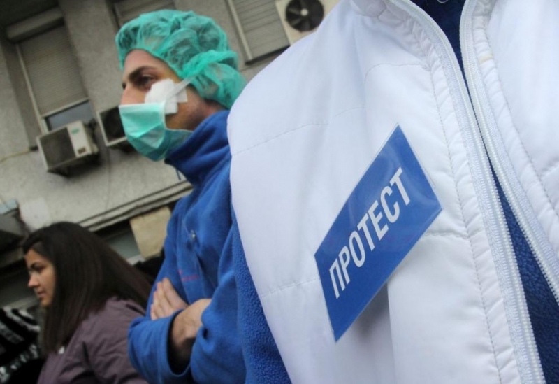 Медицинските специалисти от Враца излизат на протест в четвъртък научи