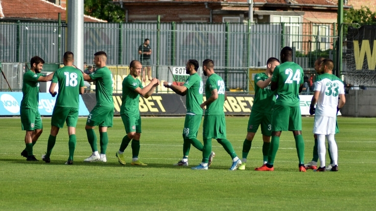 Старши треньорът на Ботев Враца Антони Здравков загуби още един халф