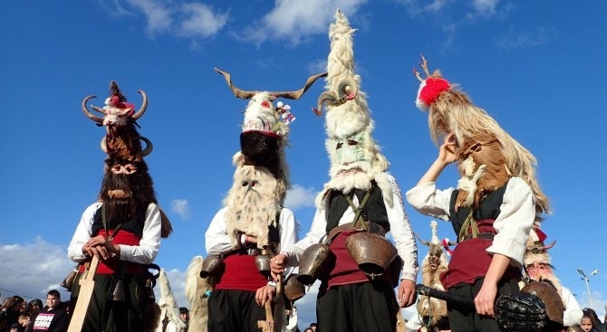 Рекордните 22 000 евро плати гастарбайтерът Николай Аспарухов от симитлийското