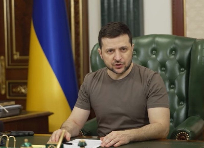 Украинският президент Володимир Зеленски предложи взаимен компромис между Украйна и