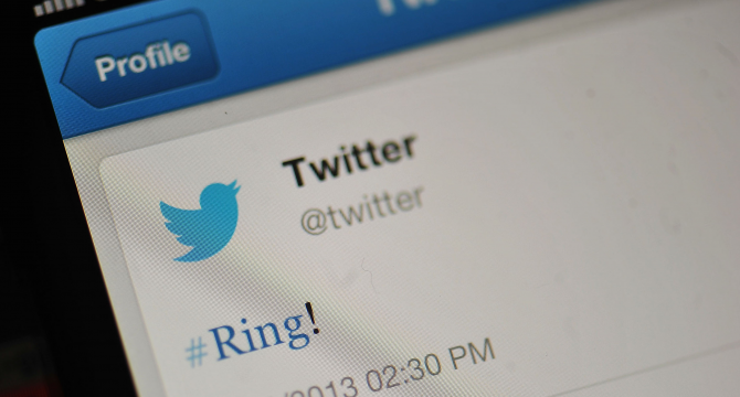 Руският комуникационен регулатор обвини днес социалната мрежа Туитър че е