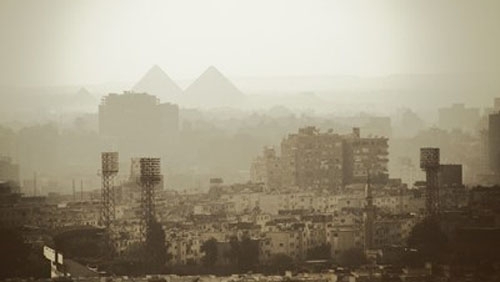 Наказателният съд в Кайро издаде днес смъртни присъди които трябва