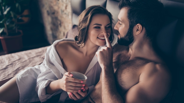 Темата за жените мъжете и интимните им взаимоотношения винаги стои на