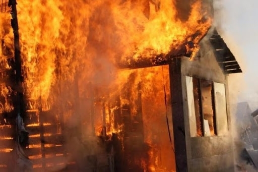 73 годишен мъж е загинал при пожар в село Плъстина в община