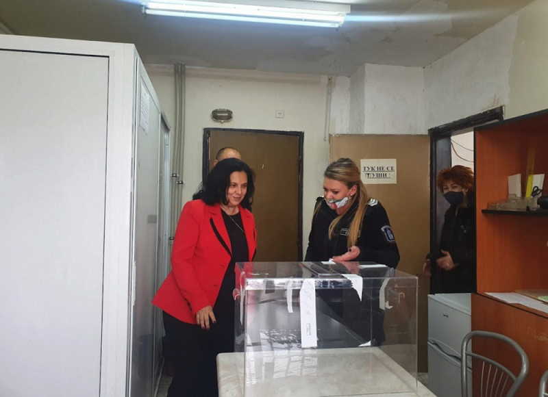 Заместник министърът на правосъдието Мария Павлова посети 13 места за лишаване