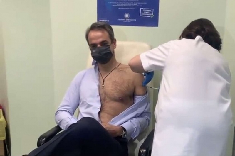 Като част от усилията за изграждане на солидна стена на