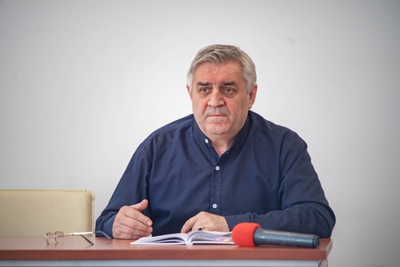 До края на месец май след допитване до местната общност