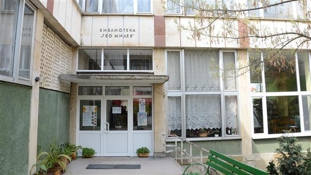 Петокласничката Бенедетта е изчела през годината 222 тома от библиотеката в Монтана