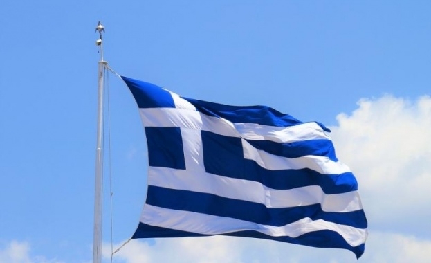 Гръцкият финансов министър Христос Стайкурас обяви днес втори пакет от