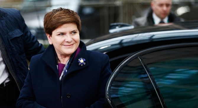 Бившият полски премиер и депутат от Европарламента Беата Шидло попадна