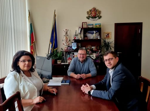Иван Каменов и Зорница Михайлова се срещнаха с депутата от ПБ Димитър Петров