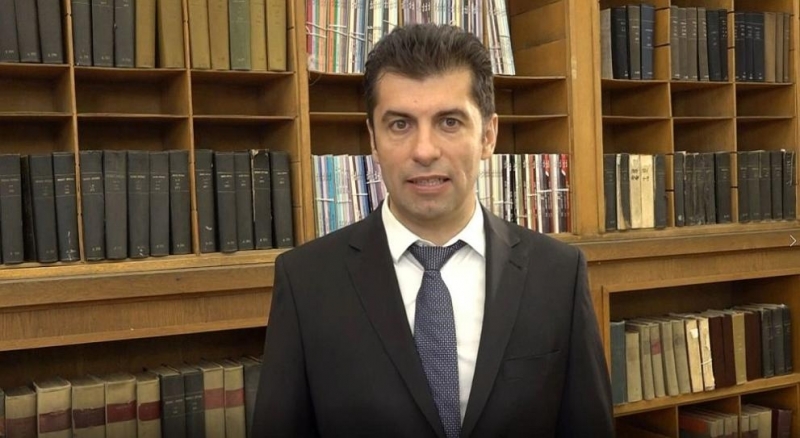 В Министерския съвет премиерът Кирил Петков провежда среща с представители