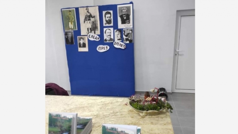 Павлина Иванова представя днес във Враца книгата си Следи през