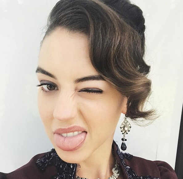 Аделаин Кейн не е никак лоша мацка От далечна Австралия