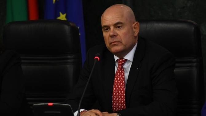 Бившият главен прокурор Иван Гешев съди България в Страсбург заради