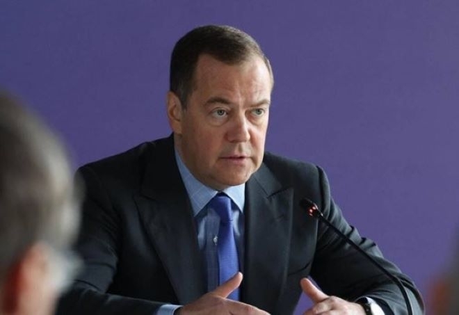 Дмитрий Медведев: Русия ще има още нови региони