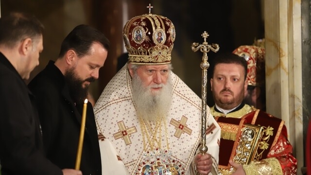 Патриарх Неофит е изписан от УМБАЛ Софиямед Негово Светейшество беше приет